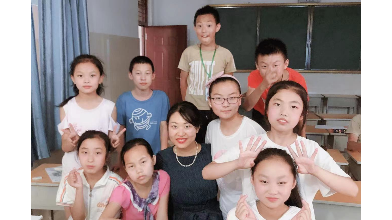 Cecily Liu - group image 2